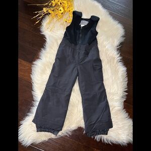 Mountain Tek black unisex snow bib sz 5 youth